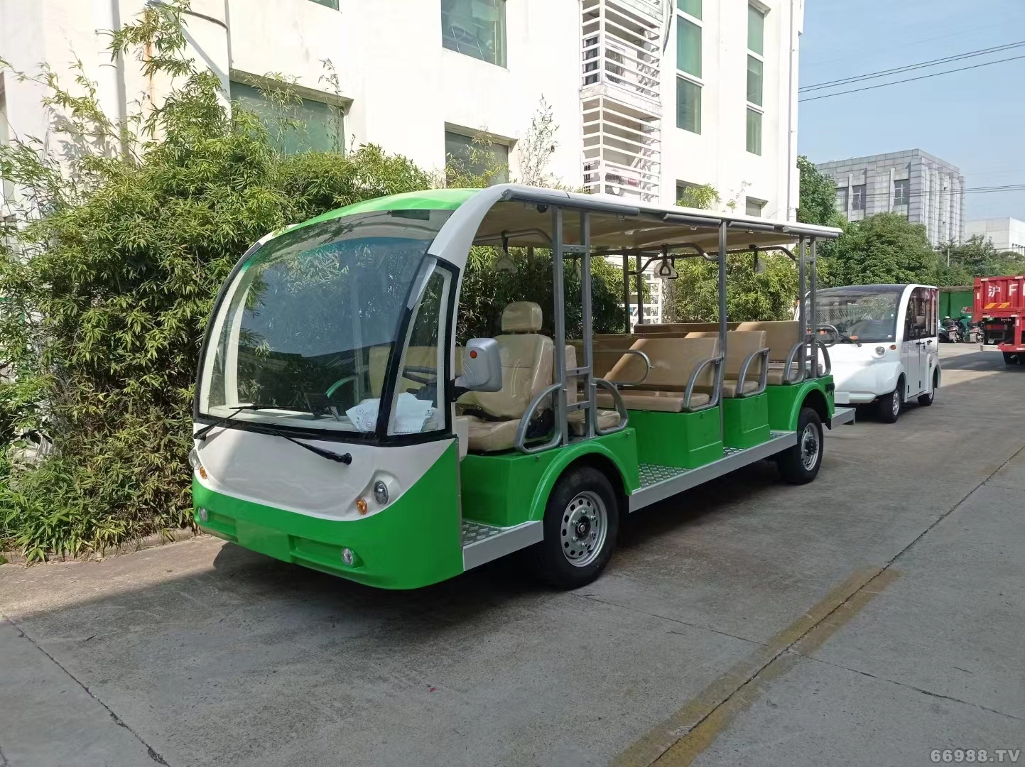 多座電動觀光游覽車，優(yōu)力德23座電瓶觀光車價格